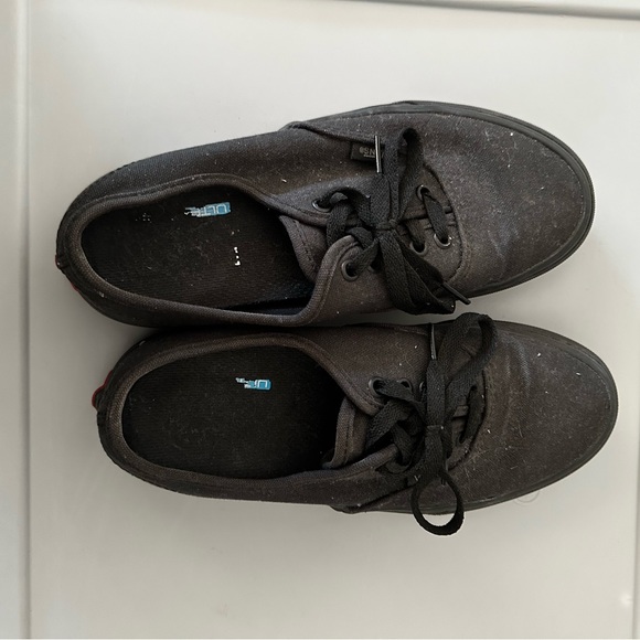 Vans NonSlip shoes. - Picture 1 of 4